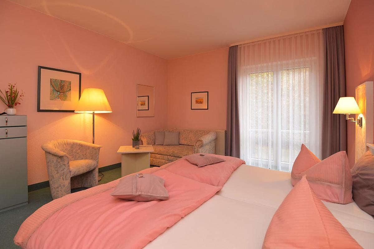 מאינינגן Altstadthotel An Der Werra מראה חיצוני תמונה