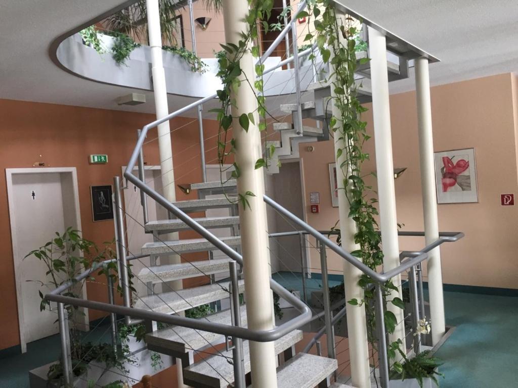 מאינינגן Altstadthotel An Der Werra מראה חיצוני תמונה